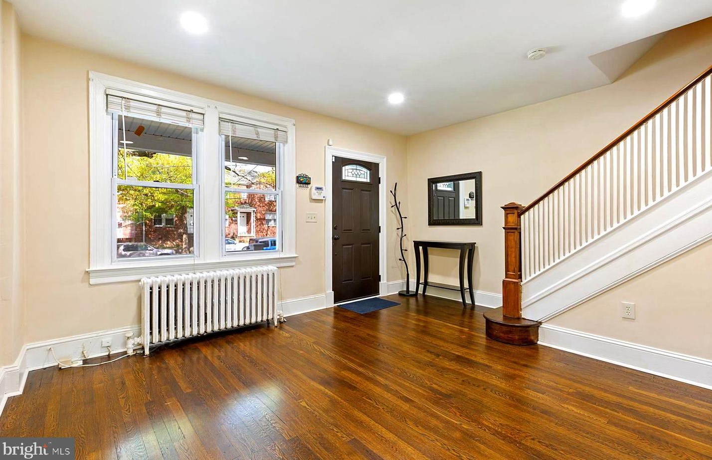 2015 Naylor Rd, Washington DC 20020-4515 exterior