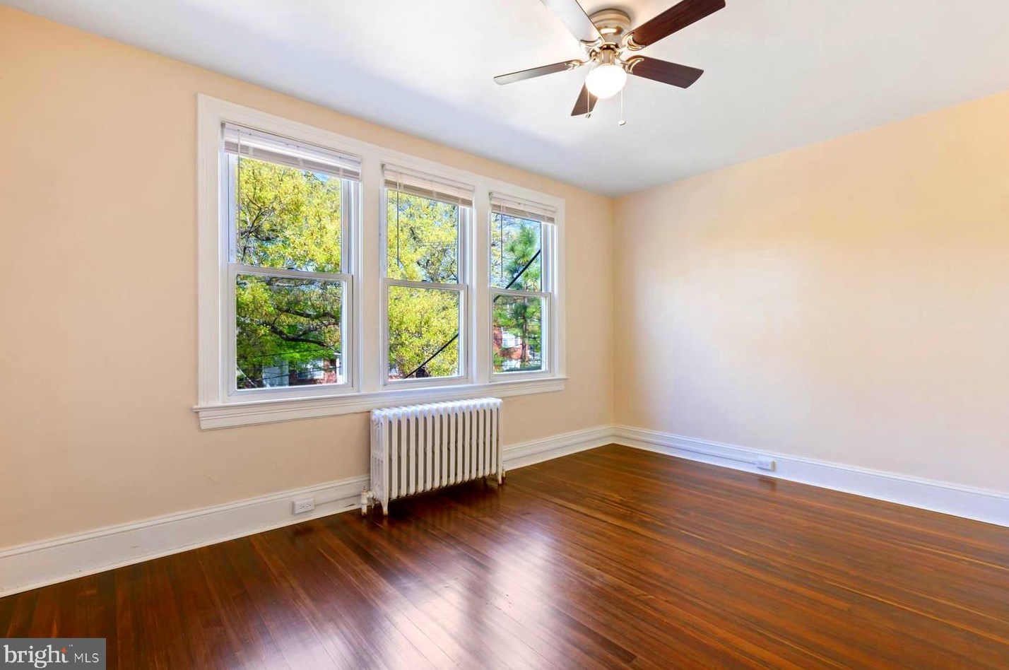 2015 Naylor Rd, Washington DC 20020-4515 exterior