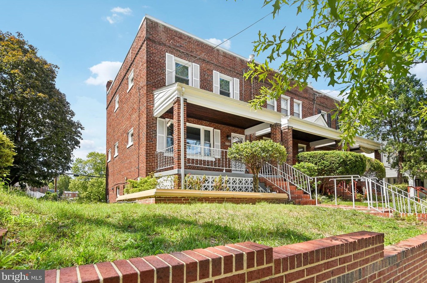 4706 12th St, Washington, DC 20017-2705