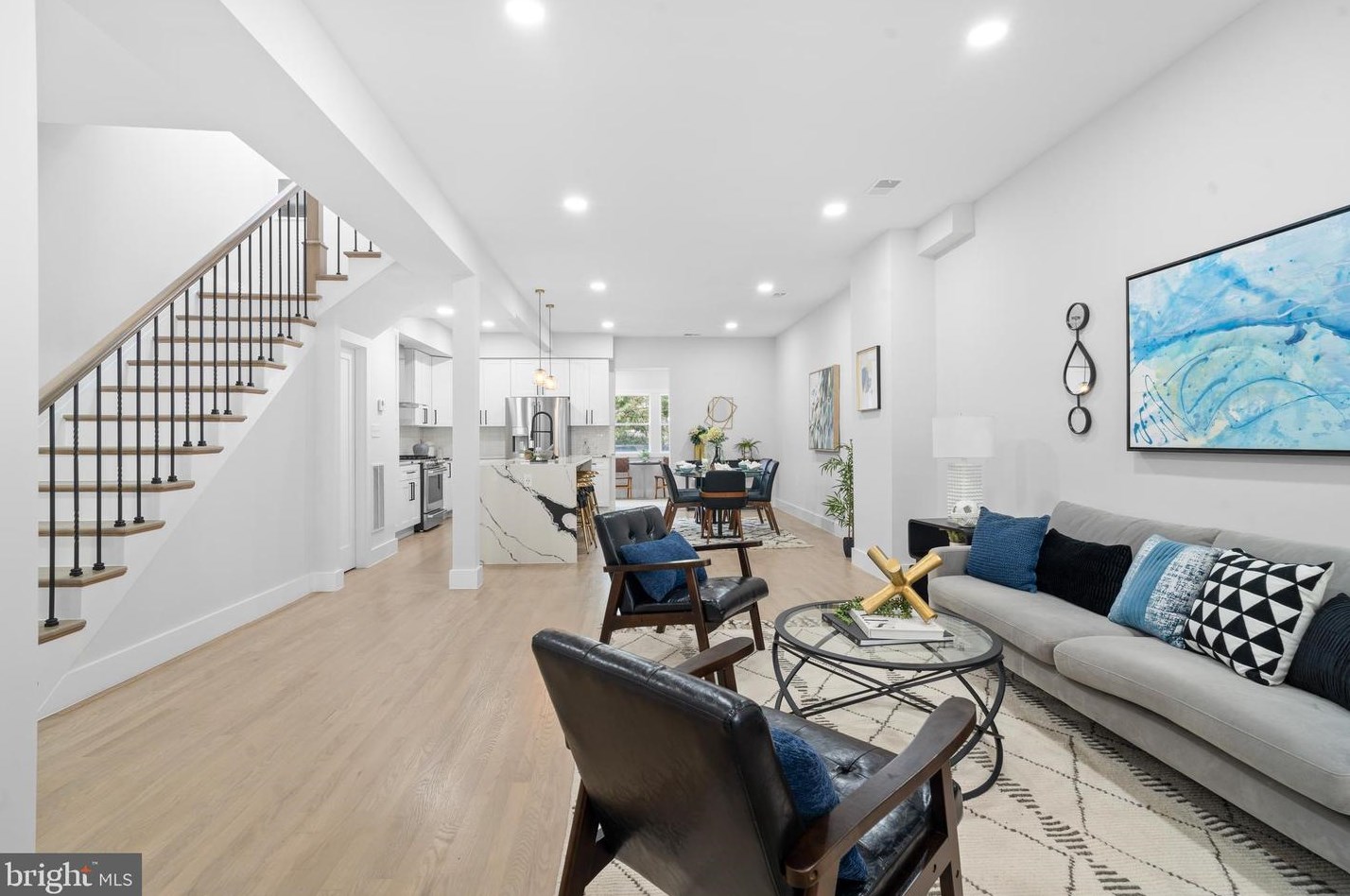 713 Princeton Pl Nw, Washington, DC 20010