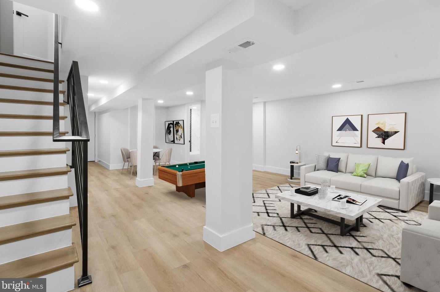 713 Princeton Pl, Washington DC 20010-1605 exterior