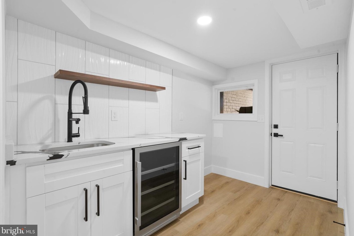 713 Princeton Pl, Washington DC 20010-1605 exterior