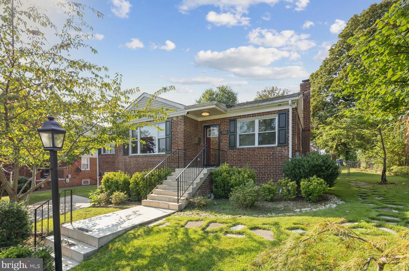 331 Quackenbos St Ne, Washington, DC 20011