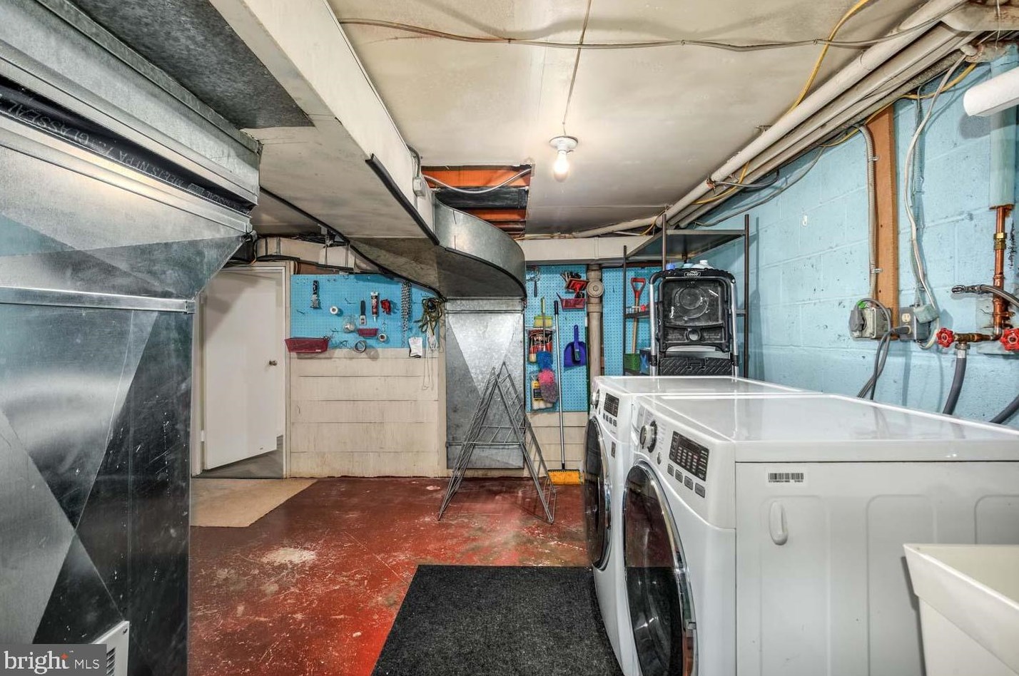 298 N St, Washington DC  20001-4610 exterior