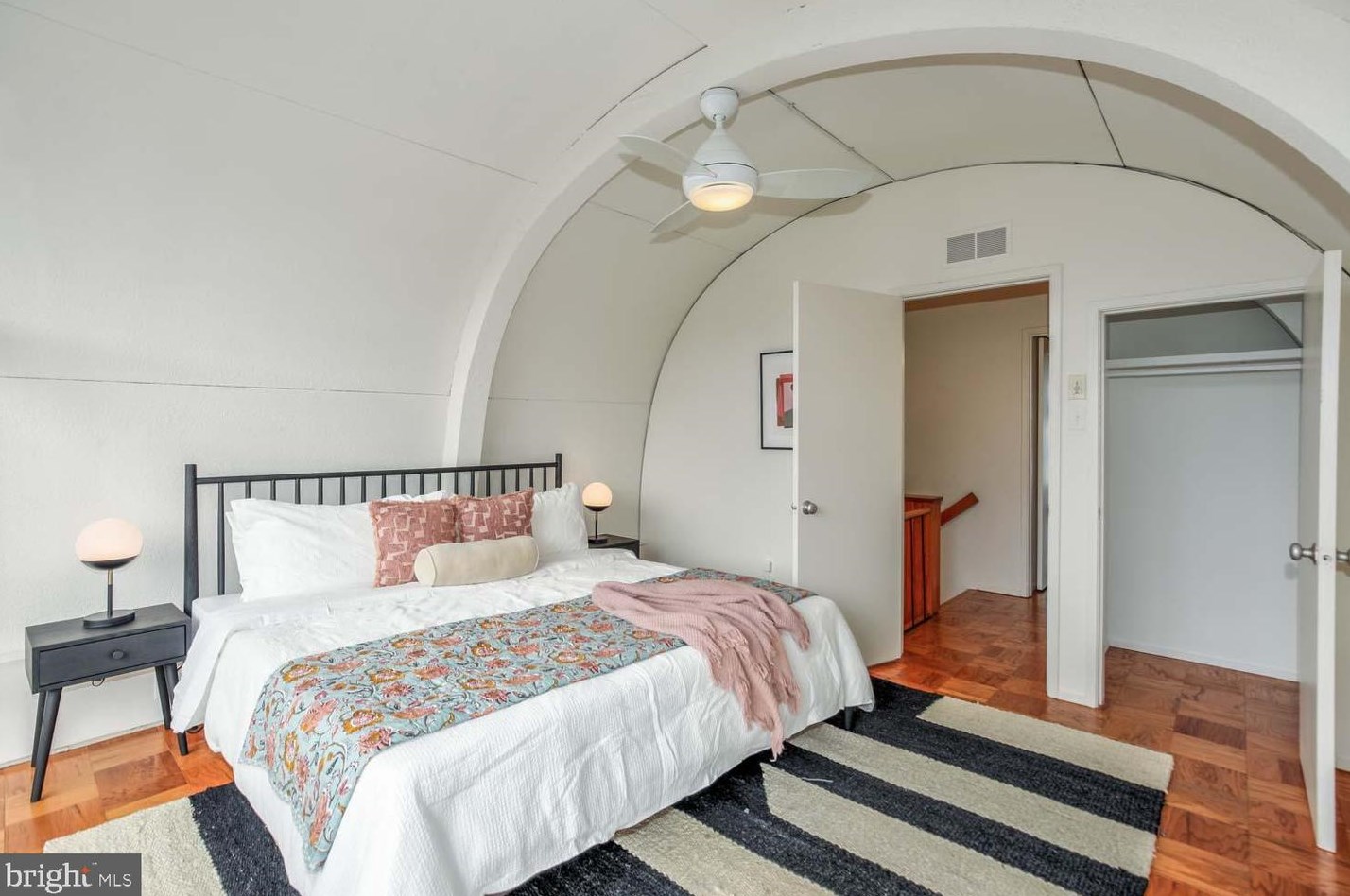 298 N St, Washington DC  20001-4610 exterior