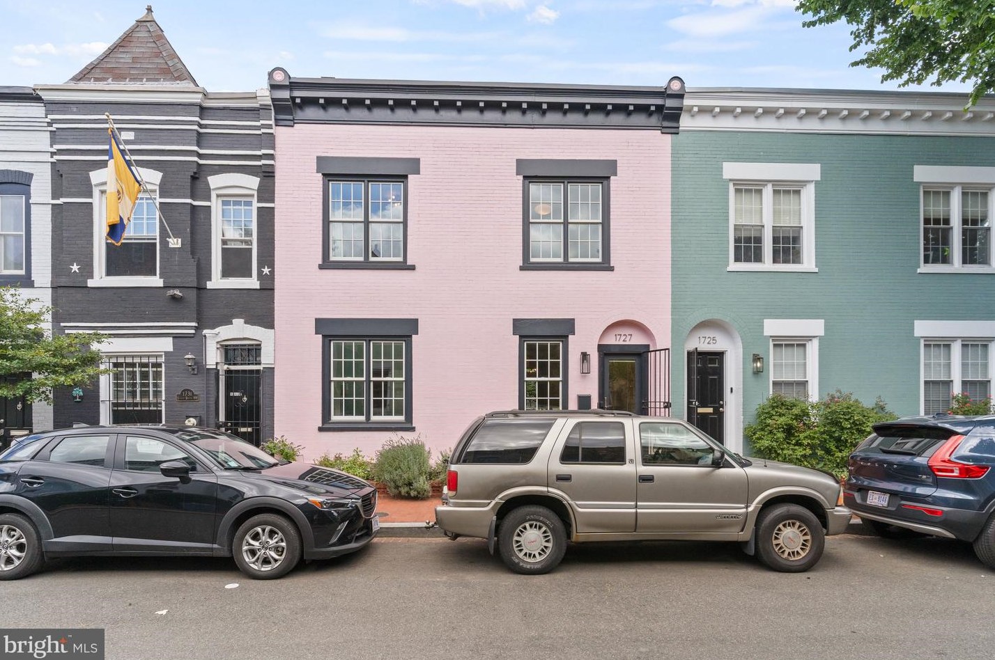 1727 Seaton St Nw, Washington, DC 20009