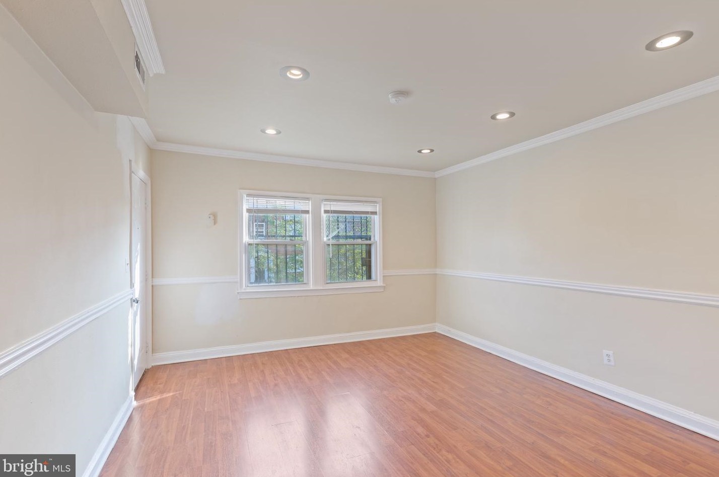 1255 Meigs Pl, Washington DC 20002-2411 exterior