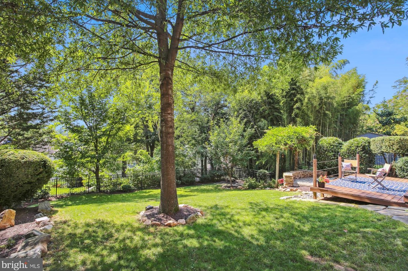 5050 Fulton St, Washington DC 20016-3447 exterior