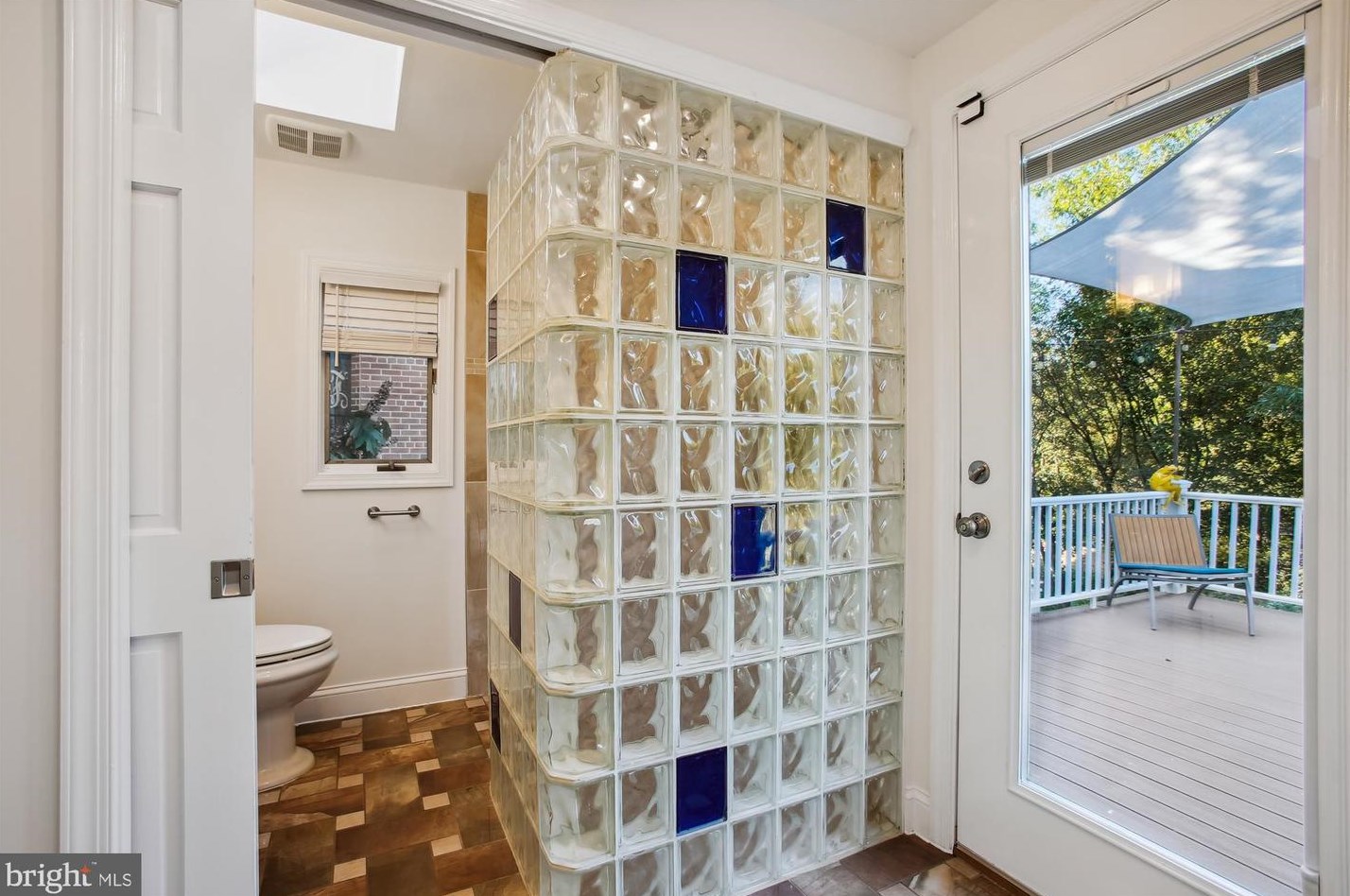 5050 Fulton St, Washington DC 20016-3447 exterior