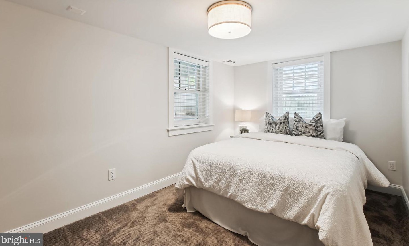 3518 Northampton St, Washington DC  20015-2552 exterior