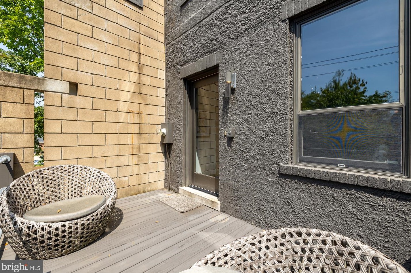 5169 Macarthur Blvd, Washington DC 20016-3315 exterior