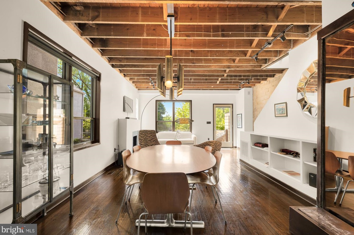 5169 Macarthur Blvd, Washington DC 20016-3315 exterior