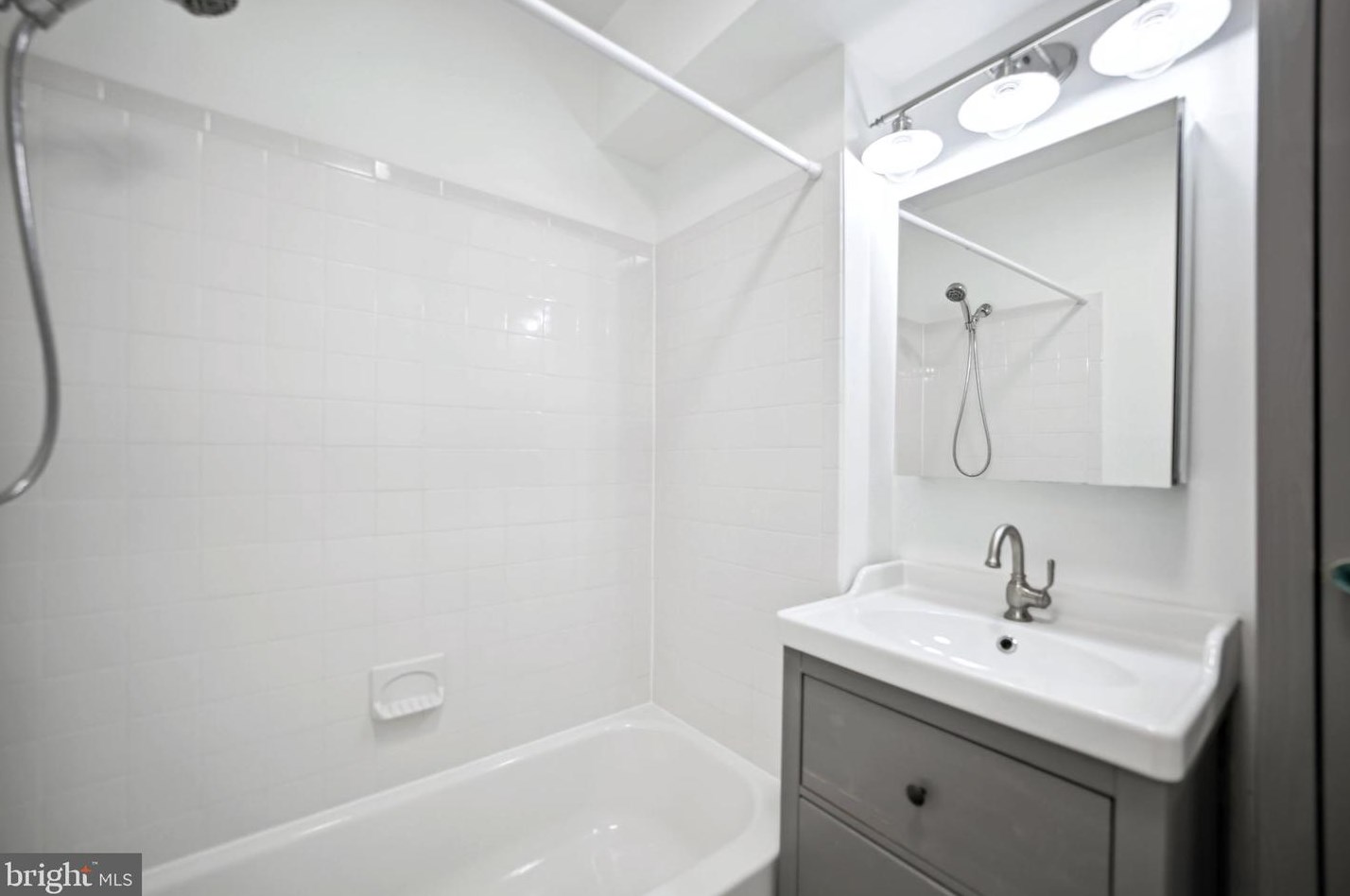 918 Evarts St, Washington DC  20018-1724 exterior