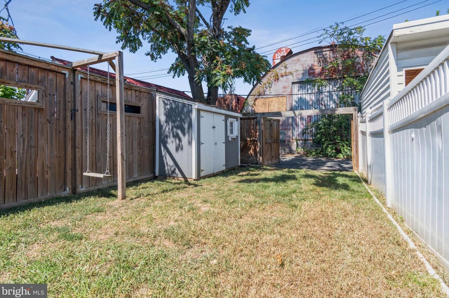 918 Evarts St, Washington DC  20018-1724 exterior