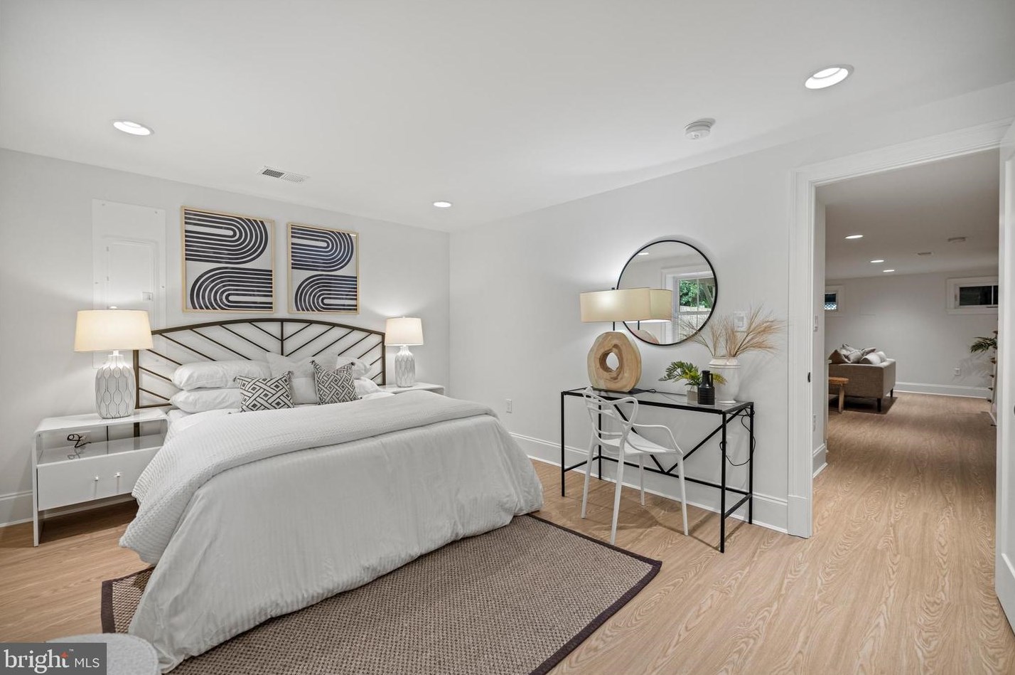 4814 Illinois Ave, Washington DC 20011-5925 exterior