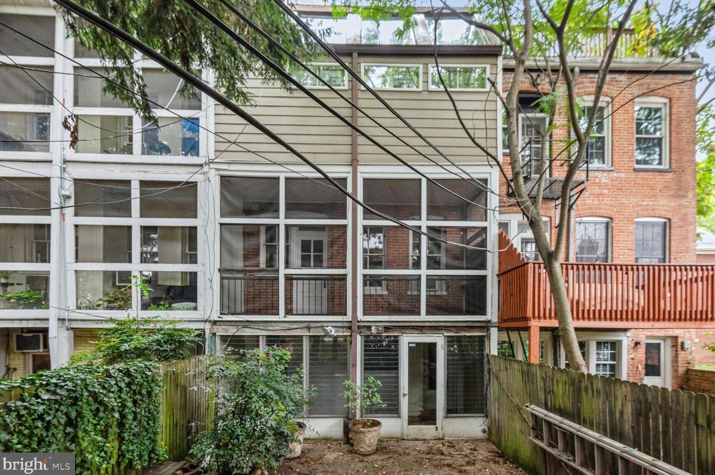2226 Decatur Pl Nw, Washington, DC 20008