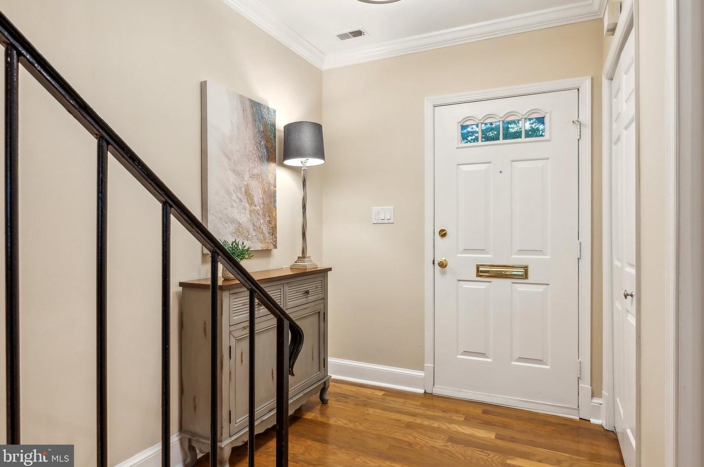 3205 Sutton Pl Nw #a, Washington, DC 20016