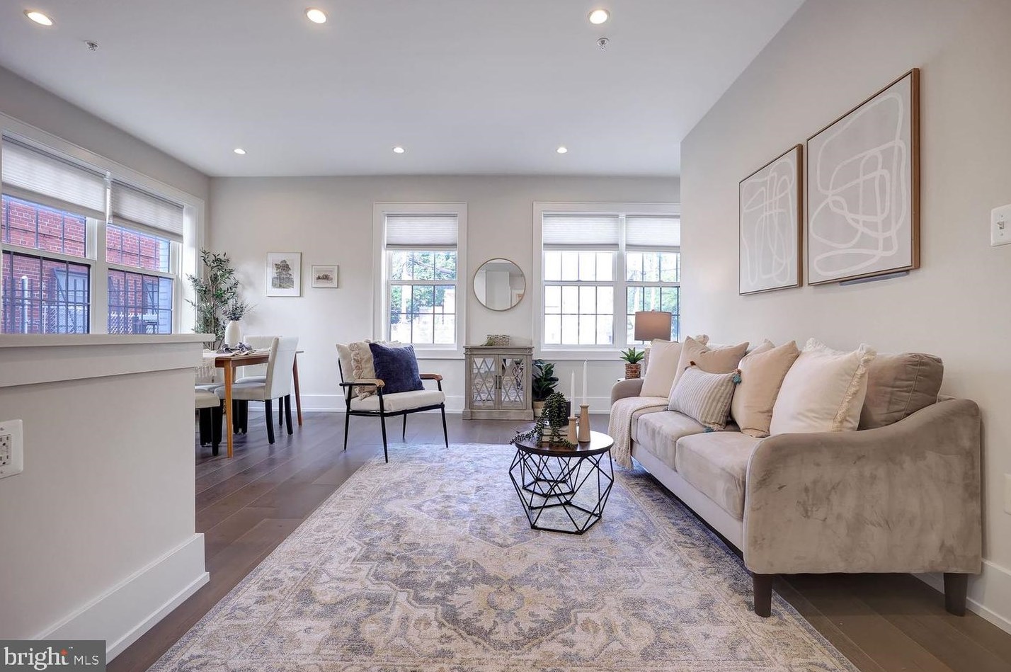16 17th Street Ne #122, Washington, DC 20002