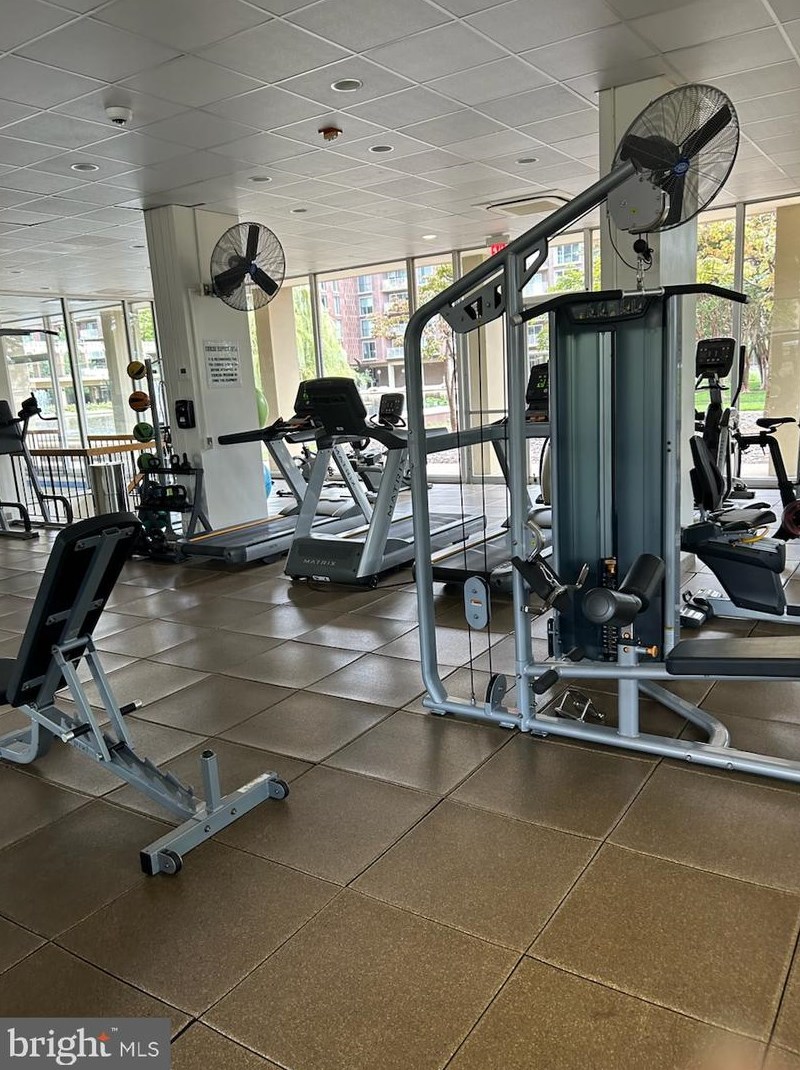 510 N St, Washington DC  20024-4503 exterior