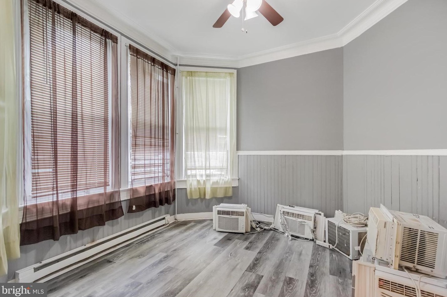 1627 W St, Washington DC  20020-5717 exterior