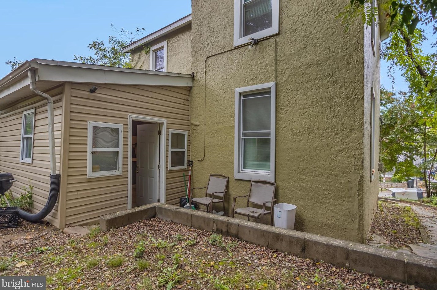 1627 W St, Washington DC  20020-5717 exterior