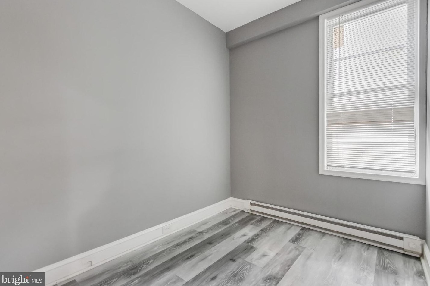 1627 W St, Washington DC  20020-5717 exterior