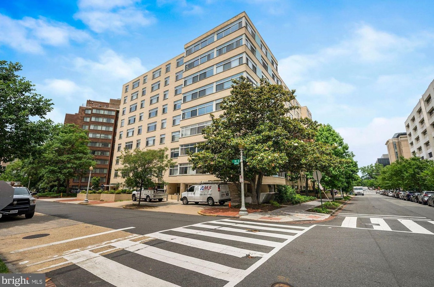 2401 H St Nw #712, Washington, DC 20037