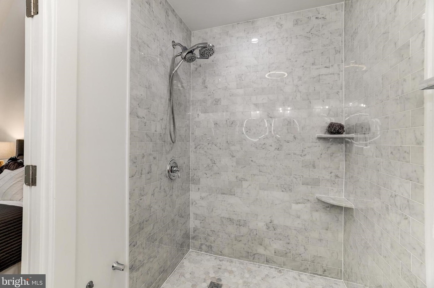 34 New York Ave, Washington DC  20001-1257 exterior