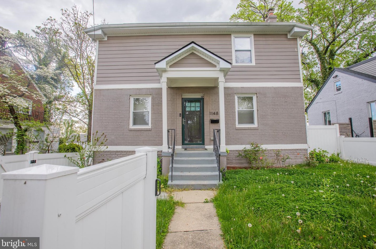1148 44th Pl Se, Washington, DC 20019