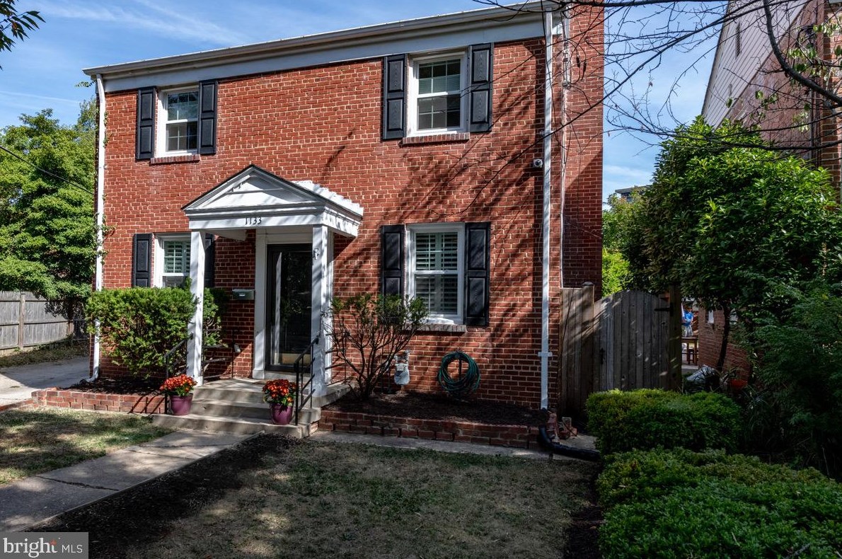 1133 Kalmia Rd Nw, Washington, DC 20012