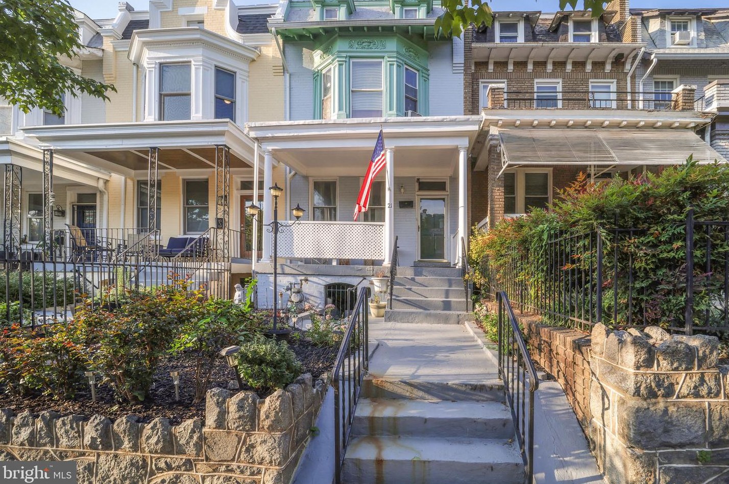 21 W St, Washington, DC 20001-1068
