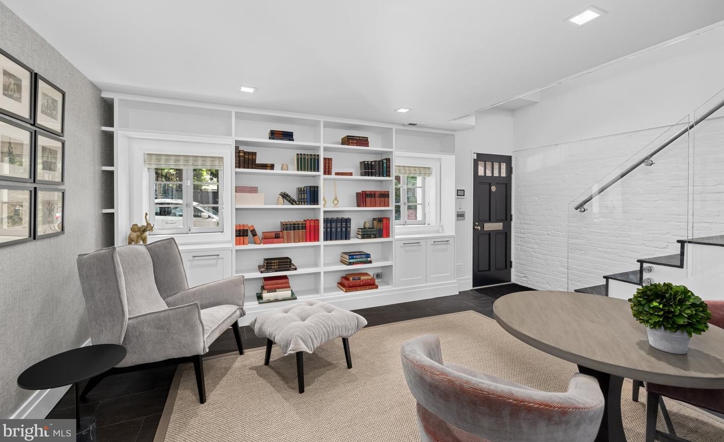 1412 34th St, Washington, DC 20020-2304