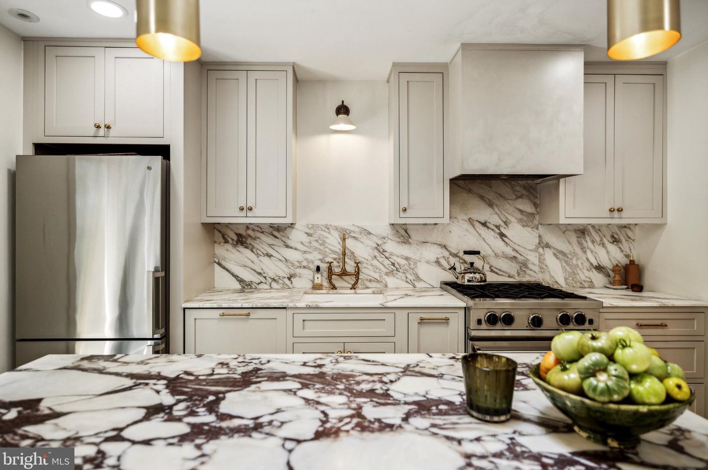 1643 35th St, Washington DC  20007-2343 exterior