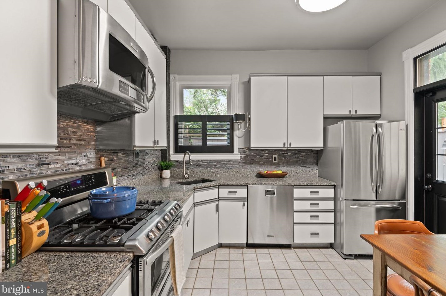 504 D St, Washington DC 20003-2057 exterior