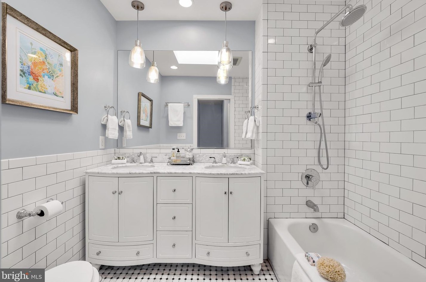 4470 Reservoir Rd, Washington DC 20007-2041 exterior