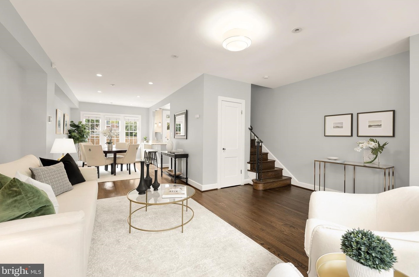 4470 Reservoir Rd, Washington DC 20007-2041 exterior