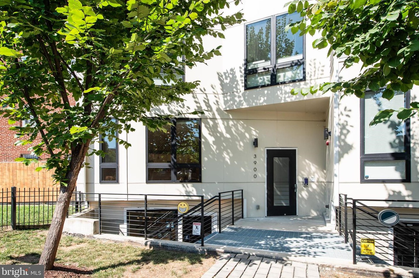 3900 Kansas Ave Nw #1, Washington, DC 20011