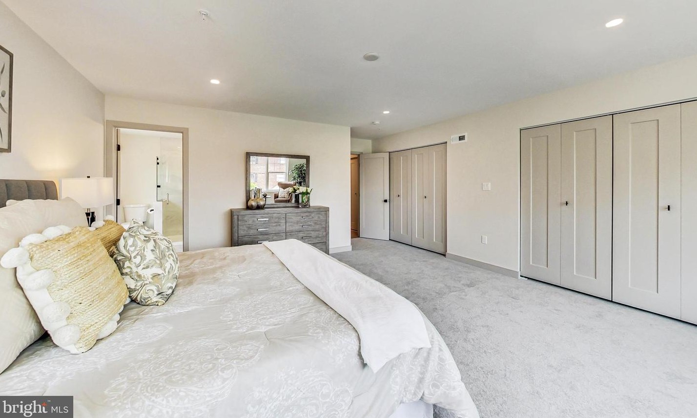 1113 48 St, Washington DC 20007-1553 exterior