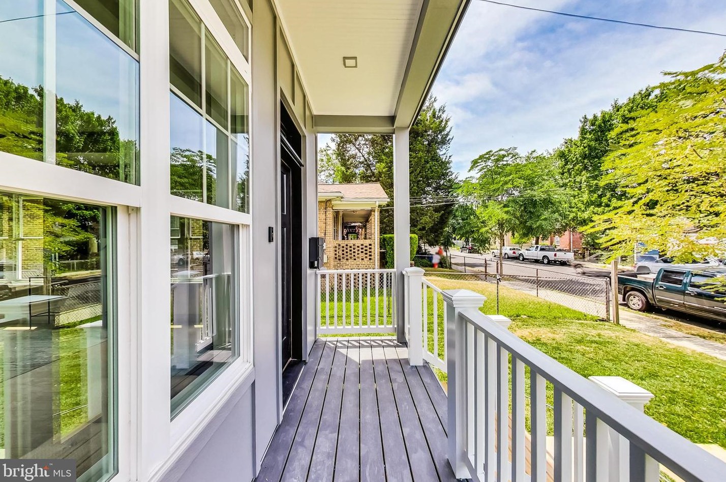 1113 48 St, Washington DC 20007-1553 exterior