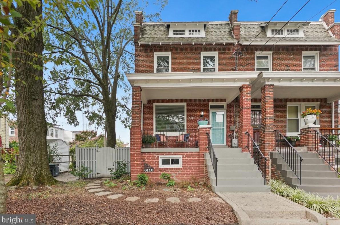 6110 7th Pl, Washington, DC 20011-1210