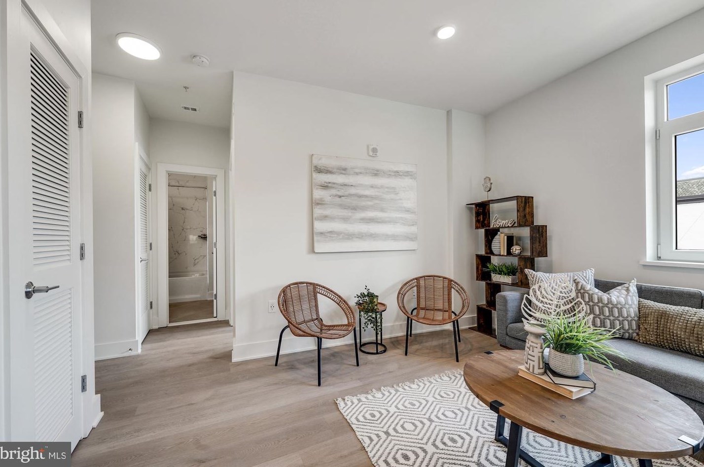 3831 Georgia Ave, Washington, DC 20011-5890