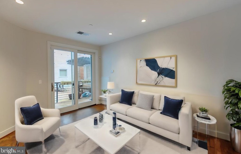 2920 Georgia Ave Nw #102, Washington, DC 20001