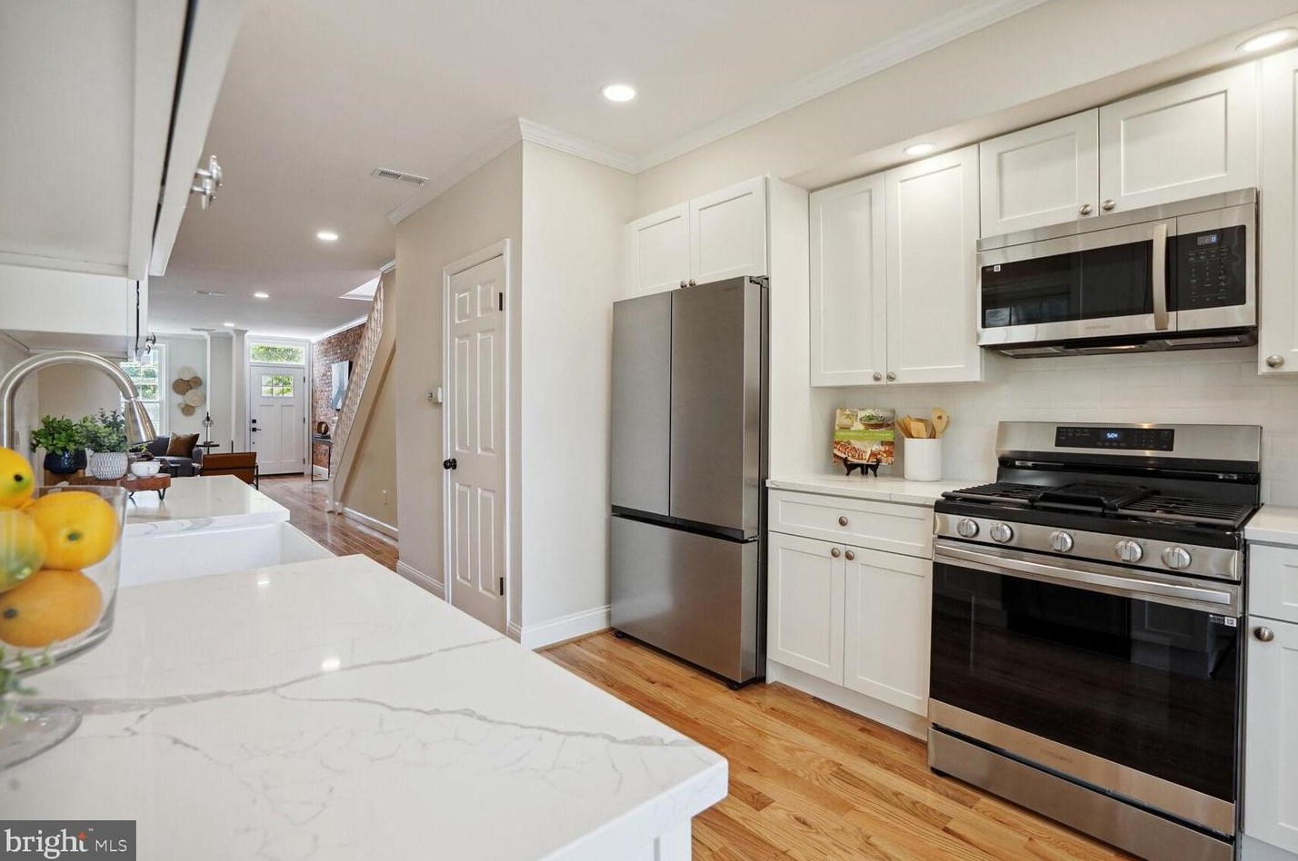 1636 Independence Ave, Washington DC 20003-1637 exterior