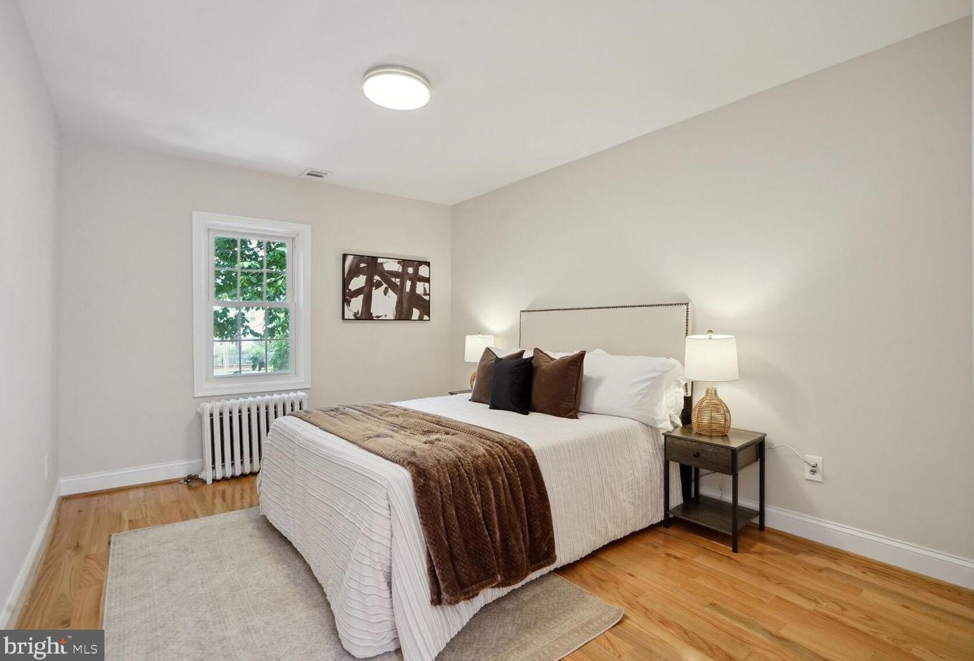 1636 Independence Ave, Washington DC 20003-1637 exterior