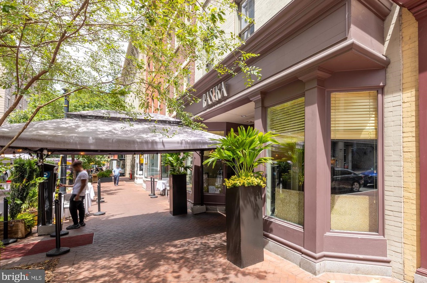 631 D St, Washington DC 20004-2902 exterior