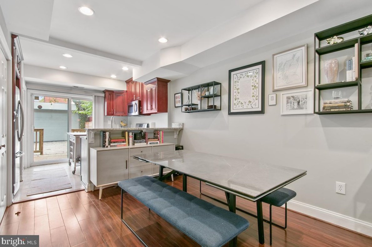 1842 L St, Washington DC 20002-3024 exterior