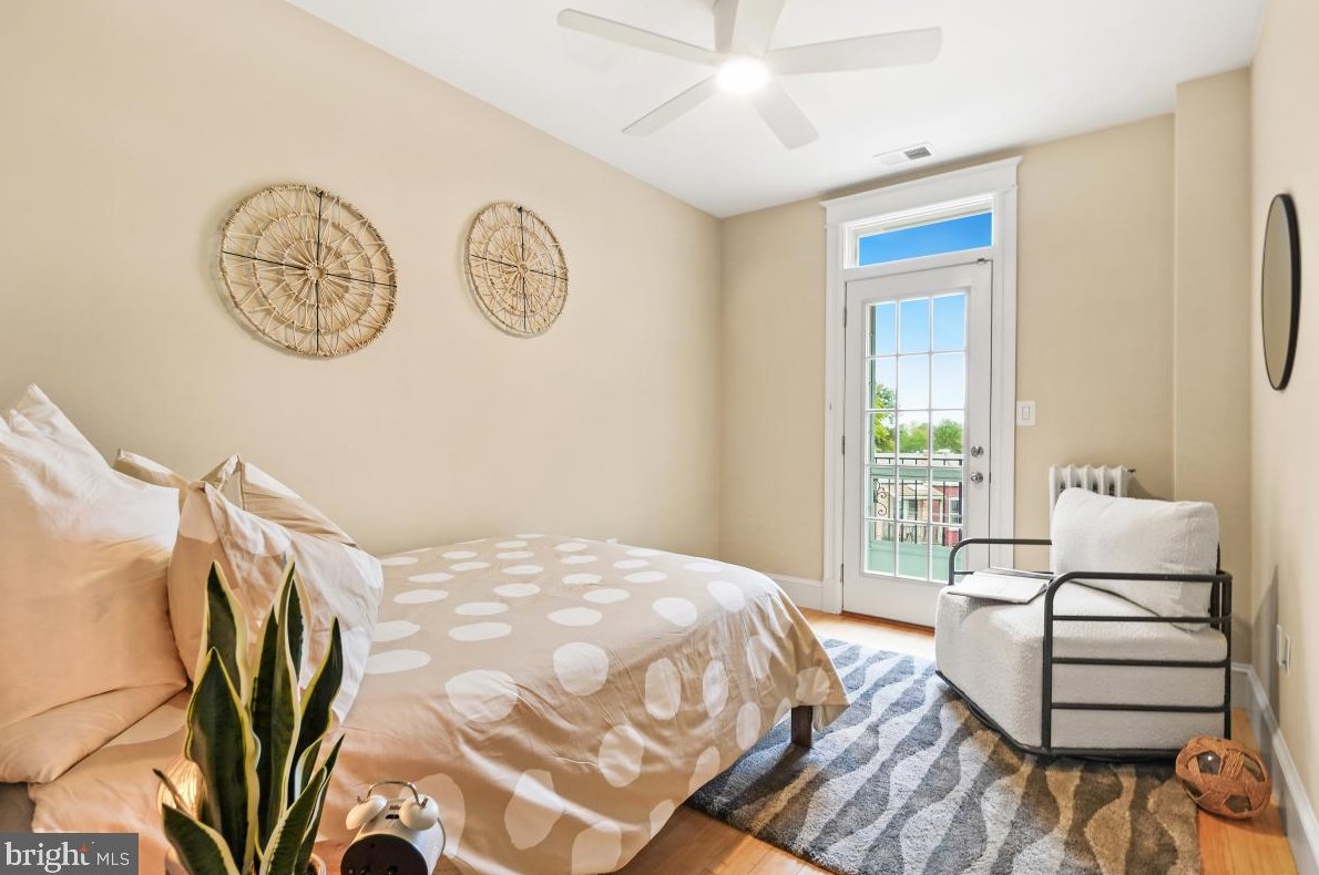 422 Irving St, Washington DC 20010-2913 exterior