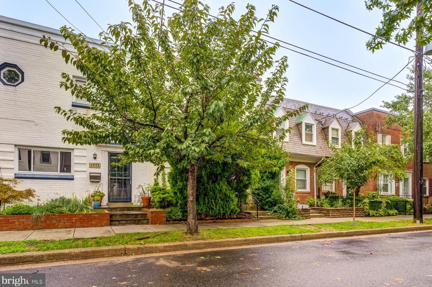 2331 Huidekoper Pl, Washington, DC 20007-1825
