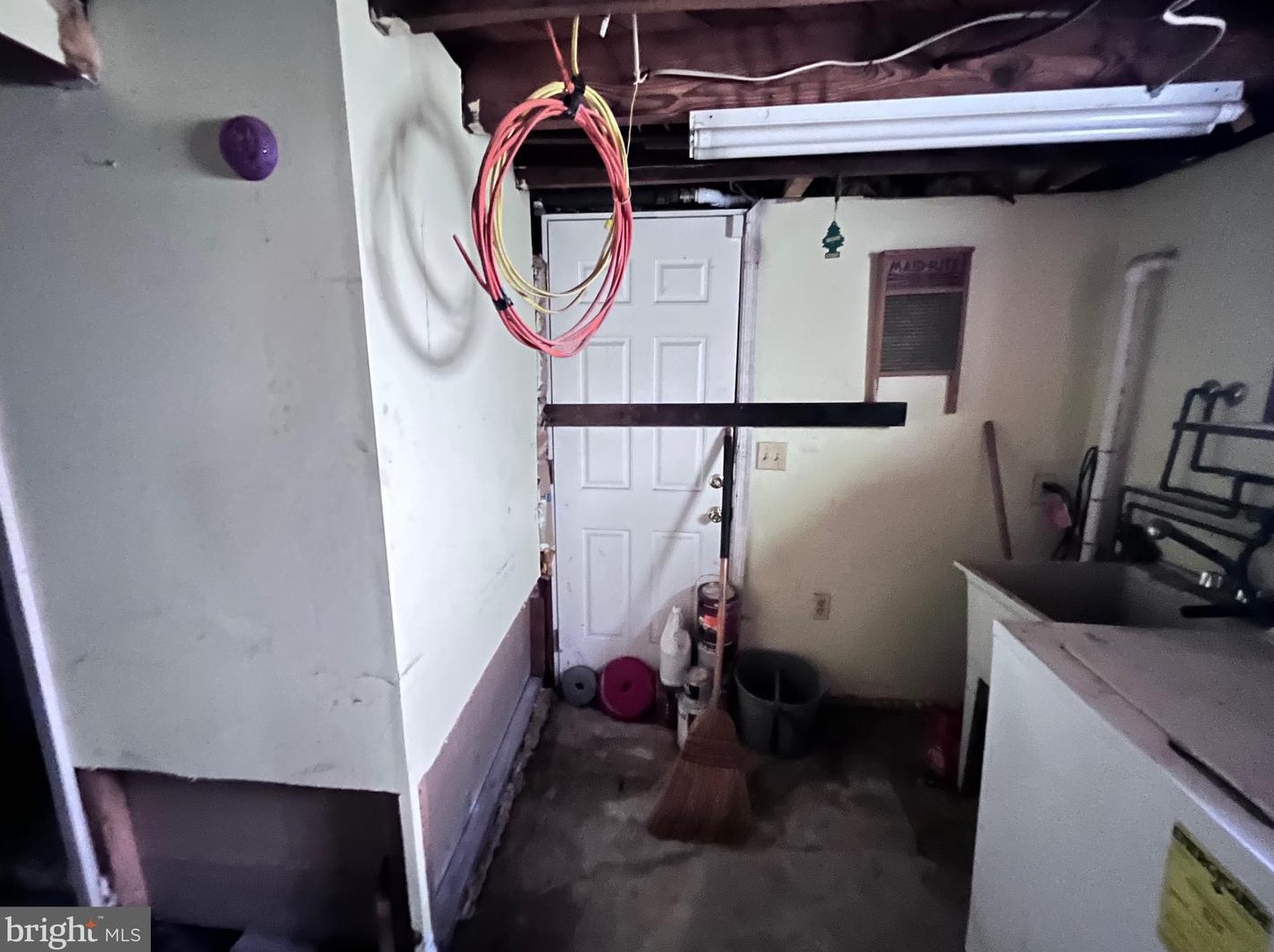 2224 R St, Washington DC 20002-1908 exterior