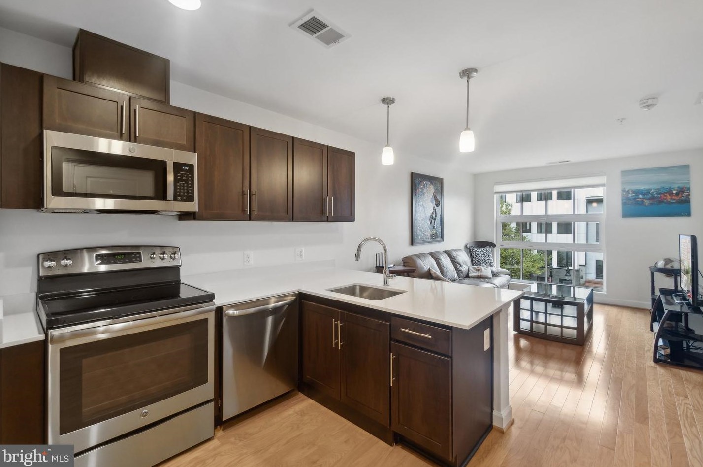 1115 H St Ne #302, Washington, DC 20002
